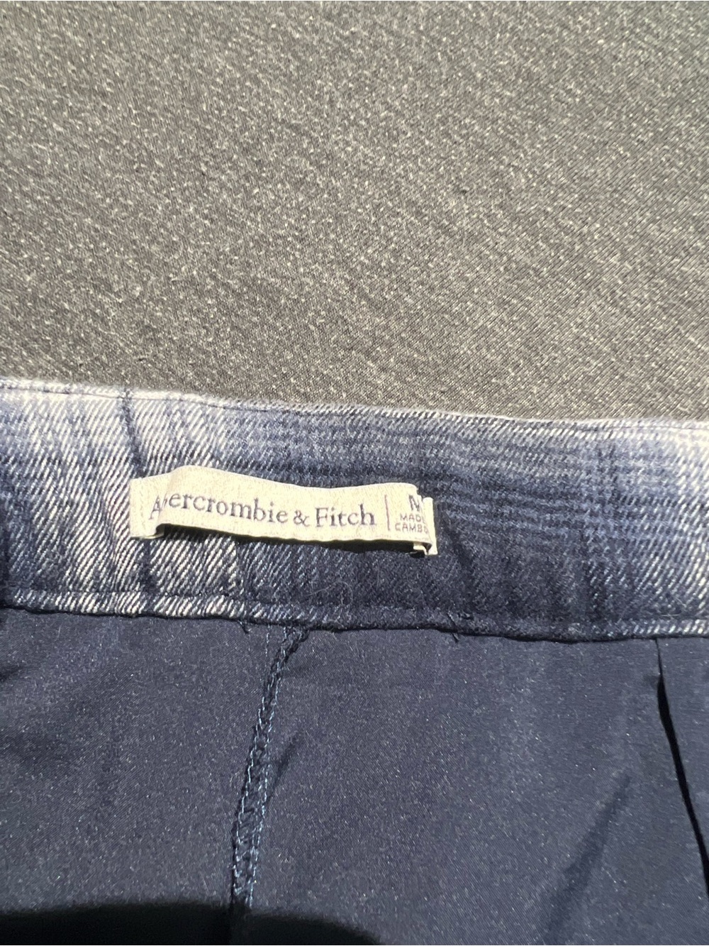 Abercrombie & Fitch Navy and White Plaid Mini Skirt - Picture 5 of 5